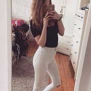 Asiakasia1920 - žena, 20 let, Warszawa