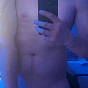Horny21Man - mężczyzna, 21 lat, Olsztyn