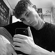 Yoool - mężczyzna, 18 lat, Jelenia Góra