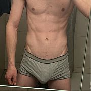 LSPD - mężczyzna, 22 lat, Liestal