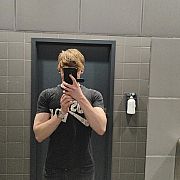 GrzesSSS - mężczyzna, 20 lat, Zabrze