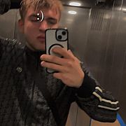 Kotisss - mężczyzna, 20 lat, Warszawa