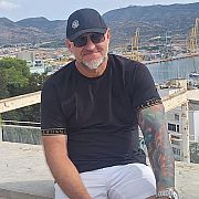 AmoresPerros - mann, 47 Jahre, Warszawa