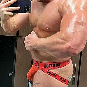 BondJamesBond - mężczyzna, 31 lat, Tychy