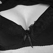 Ahtak - žena, 23 let, Łódź