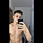 Mrdejvid - mężczyzna, 21 lat, Siedlce