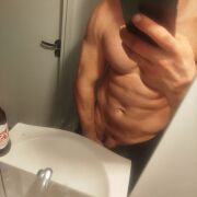 Gianni - mężczyzna, 29 lat, Den Haag