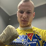 Bonez187 - mężczyzna, 22 lat, Olsztyn