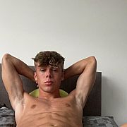Mlodyzduzym19 - mężczyzna, 26 lat, Warszawa