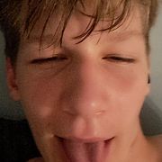 Lubiekutasywdupci - mężczyzna, 18 lat, Wrocław