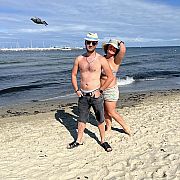 Ntdate15 - пара (чоловік 32 років, жінка 42 років), Legnica