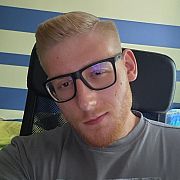 KarolXxX21 - mężczyzna, 25 lat, Jelenia Góra