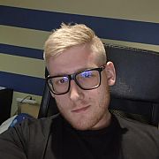 KarolXxX21 - mężczyzna, 25 lat, Poznań