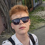 Selficzlowiek - mężczyzna, 20 lat, Łódź