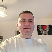 MARCBED44