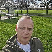 Adriano82 - mężczyzna, 43 lat, Southampton