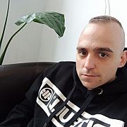Pstryczekcomafajnypatyczek - mężczyzna, 27 lat, Łódź