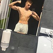 Xbond20x - mężczyzna, 22 lat, Warszawa