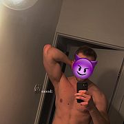 Michzzz - mężczyzna, 23 lat, Poznań