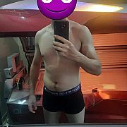 Xxx69xxx69x - mężczyzna, 20 lat, Toruń