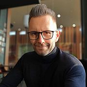 Dyskretny1983 - mężczyzna, 42 lat, Toruń