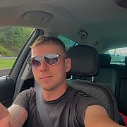 Din3k - mężczyzna, 31 lat, Frankfurt Am Main