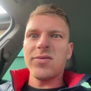 Din3k - mężczyzna, Frankfurt Am Main