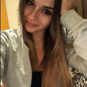 Niczme123 - kobieta, 21 lat, Świecie