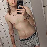 Baronnus - mężczyzna, 25 lat, Poznań