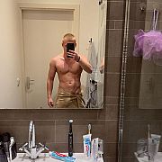 Hamergamer00 - mężczyzna, 26 lat, Gdańsk