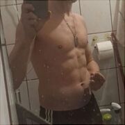 Inozerkom - mężczyzna, 30 lat, Strumień
