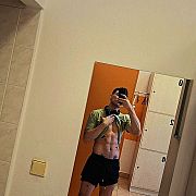 Andrewwwwzx - mężczyzna, 24 lat, Plzeň