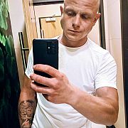 Tricyoung - mężczyzna, 28 lat, Środa Śląska