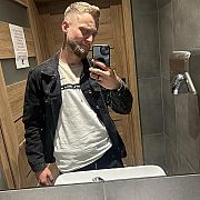 HugeDickYoung