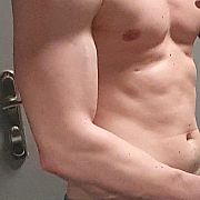 HeteroAss - muž, 31 let, Warszawa