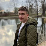 SzeF22