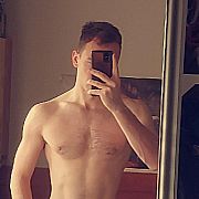 Twojjjjkochanek - mężczyzna, 23 lat, Katowice