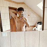 FantasyMaker77 - mężczyzna, 18 lat, Kraków