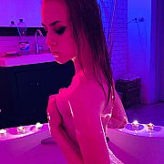 Julkaaa9 - kobieta, 21 lat, Kraków