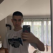 Maksio9 - mann, 20 Jahre, Katowice