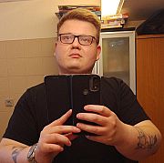 Bartosz93 - muž, 32 let, Bydgoszcz