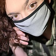 Yourslutty - žena, 18 let, Warszawa