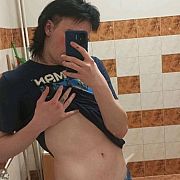 Lookin4sDaddy - mężczyzna, 19 lat, Piła