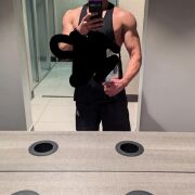 KonkretnyKochanek18cm