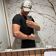 Hubixdd - mężczyzna, 21 lat, Bielsko-Biała