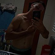 Czarnylis69 - mężczyzna, 21 lat, Gdańsk