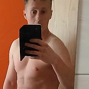 Dado966 - mężczyzna, 28 lat, Akureyri