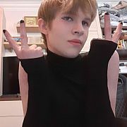 Femb0yy - trans, 18 lat, Białystok