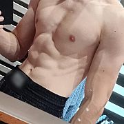 Licky68 - mężczyzna, 20 lat, Olsztyn