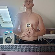 Oskar896300 - mężczyzna, 18 lat, Kielce